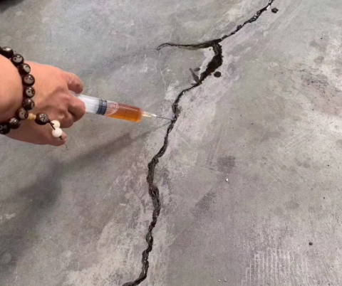 雁峰混凝土裂缝修补技术详解​